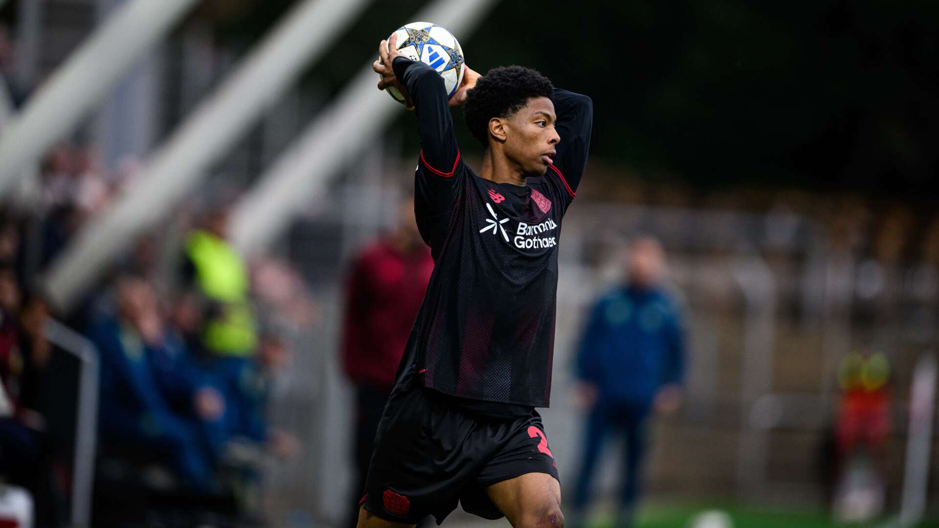 Nebe Domnic gegen Newcastle United