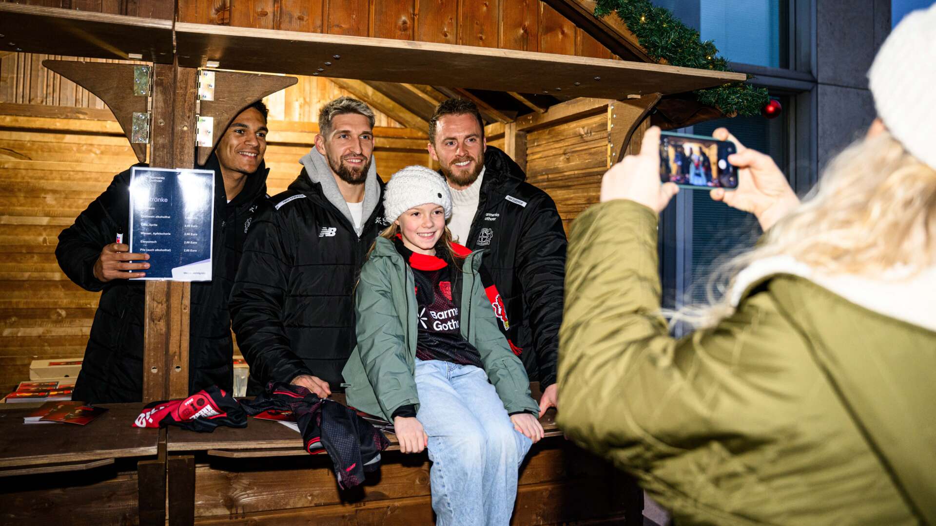 Quansah, Andrich, Flekken