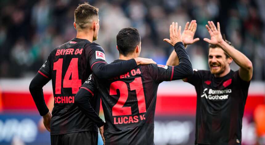 Celebrations after Vázquez' goal