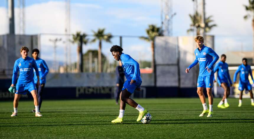 Abschlusstraining vor #VILB04 in der UEFA Youth League