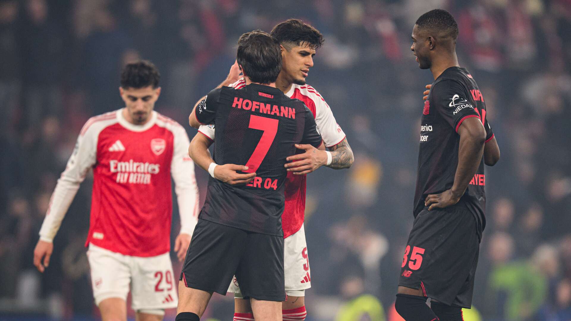 Jonas Hofmann, Piero Hincapie und Christian Kofane