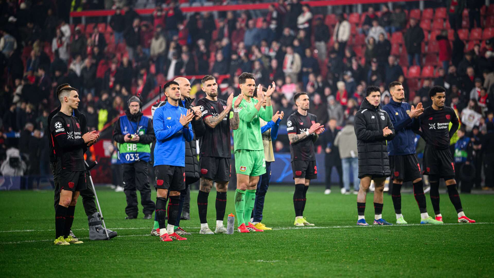 Werkself bedankt sich bei den Fans