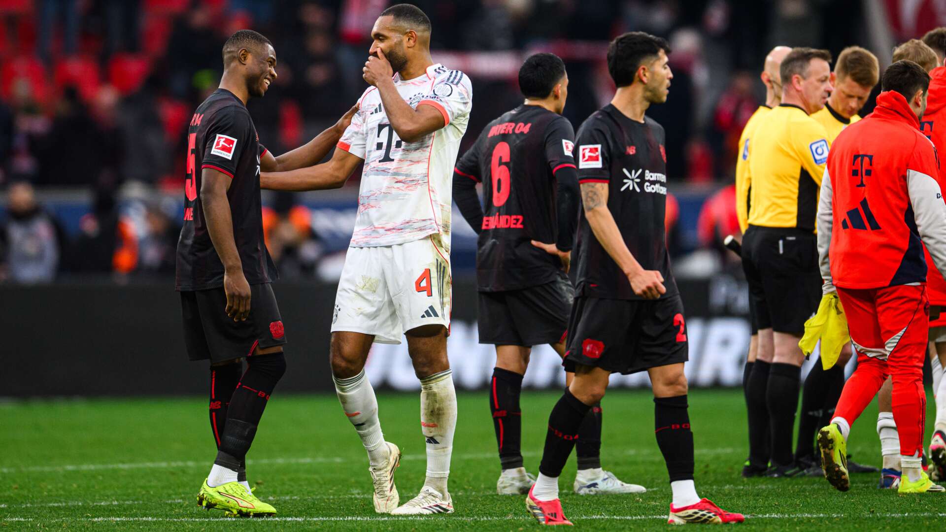 Christian Kofane und Jonathan Tah