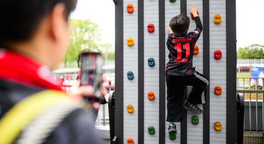 Kind am Familienspieltag gegen Augsburg