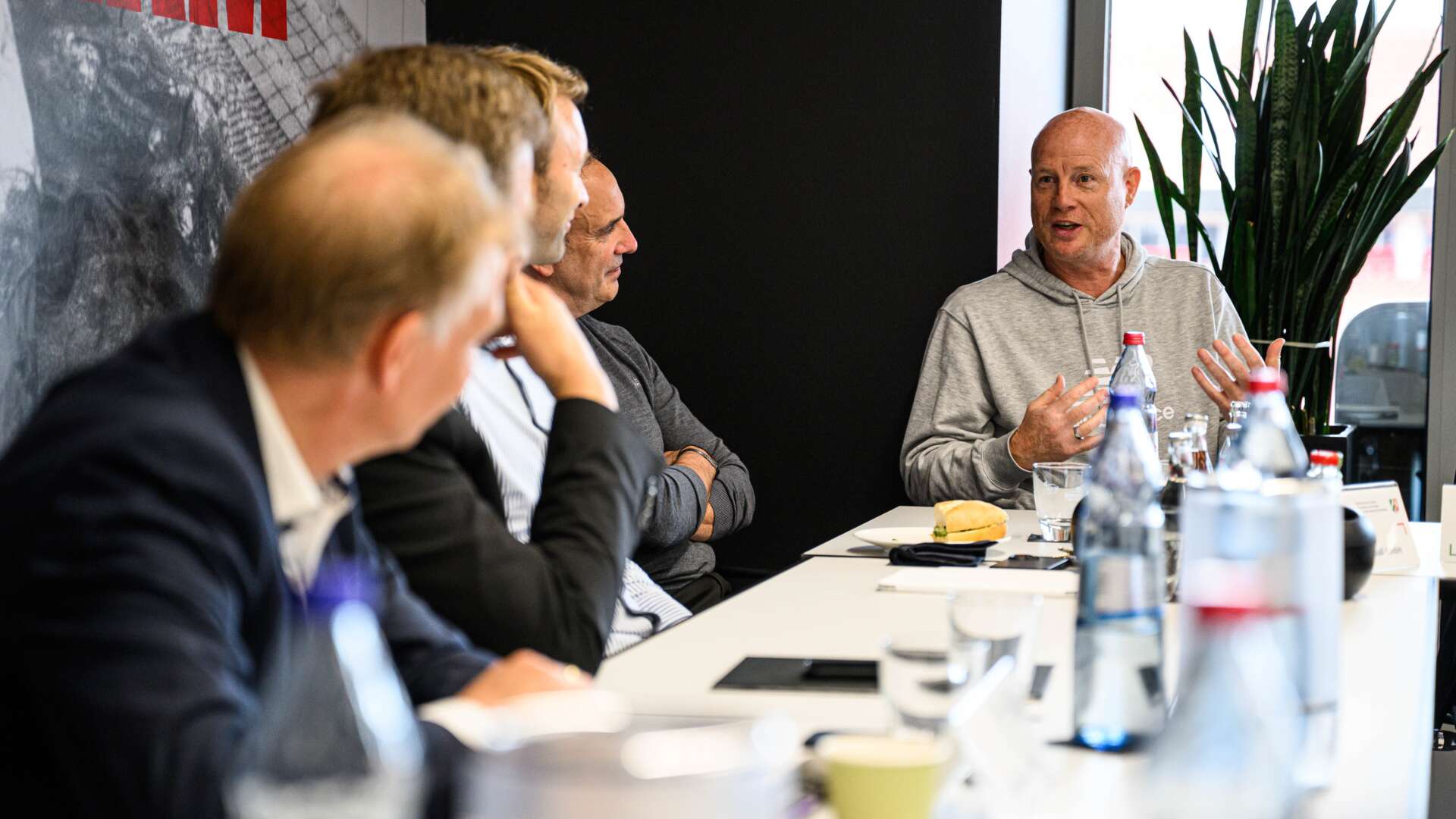 „Stadiontalk“ in der BayArena