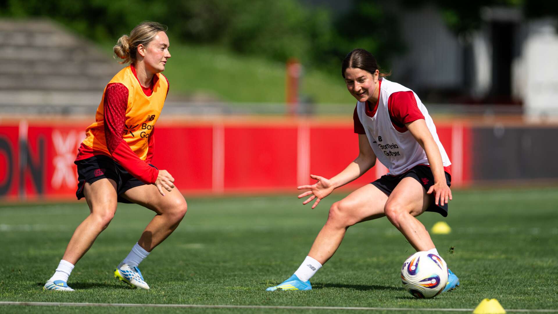 Sofie Zdebel und Ruby Grant