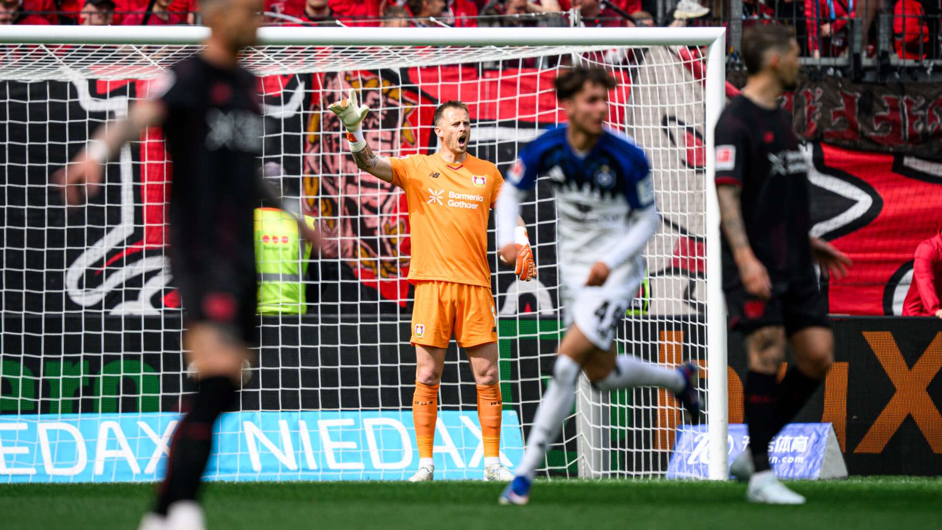 Mark Flekken gegen den HSV