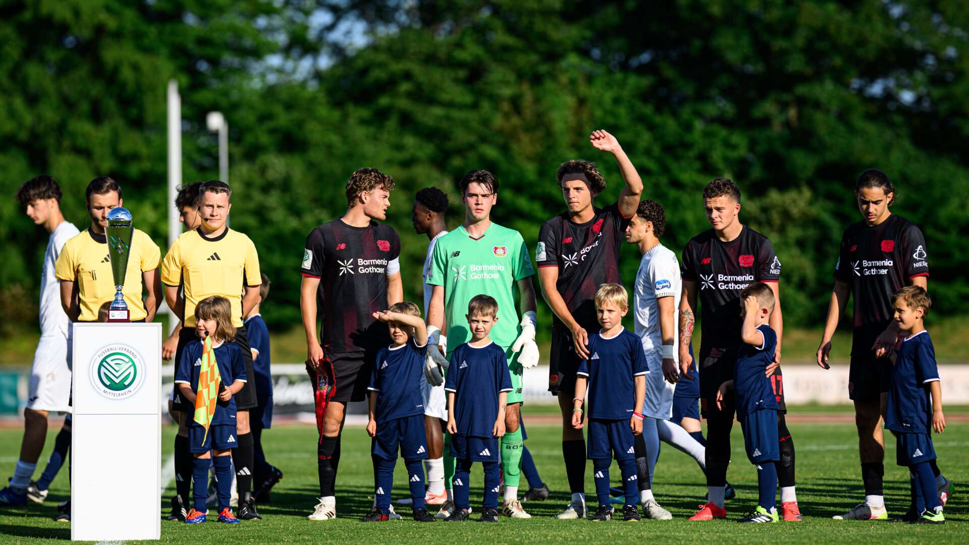 Das Ziel vor Augen: die U19 von Bayer 04.