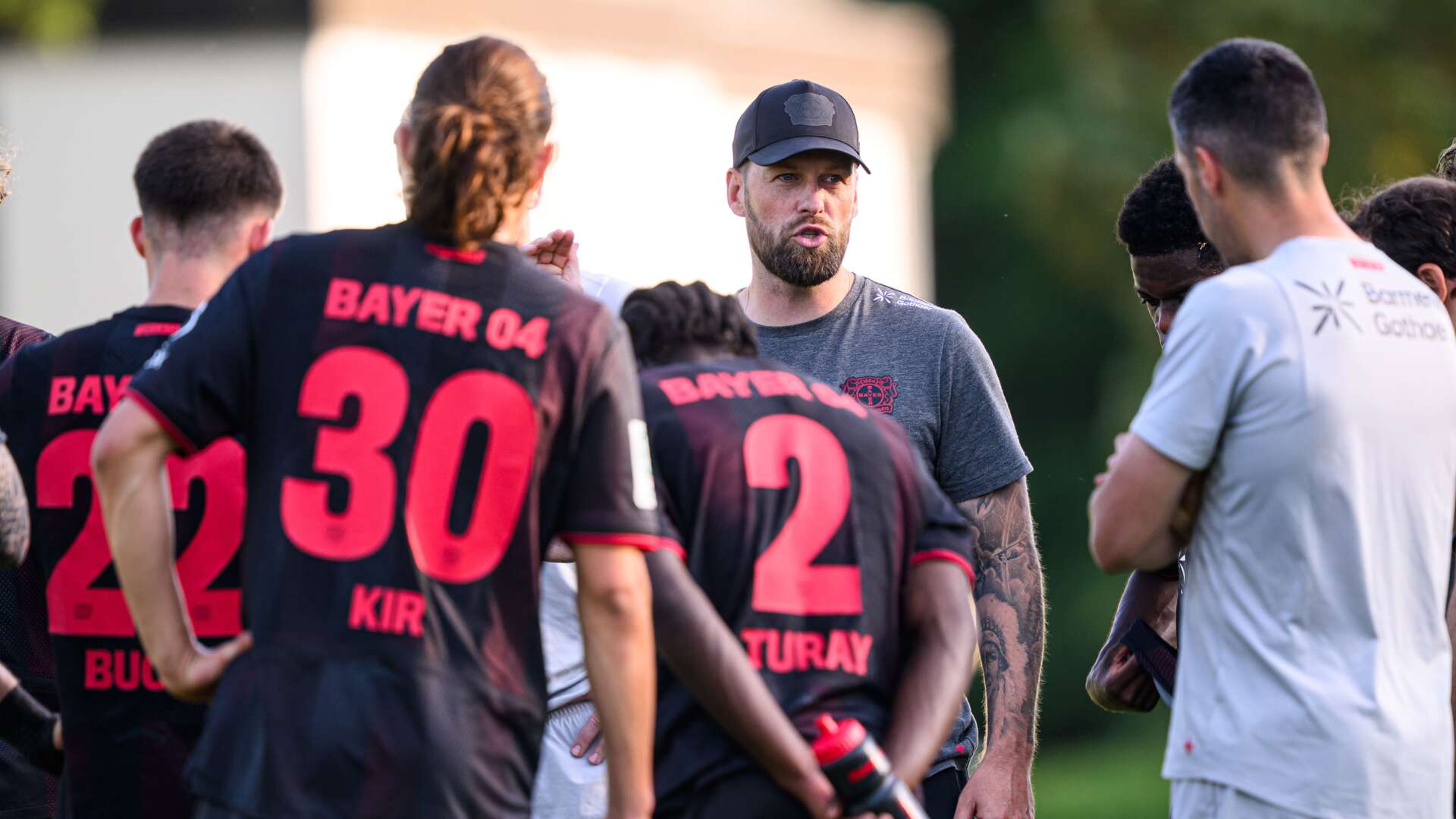 Aufgrund der großen Hitze gab es pro Spielhälfte eine längere Trinkpause.
