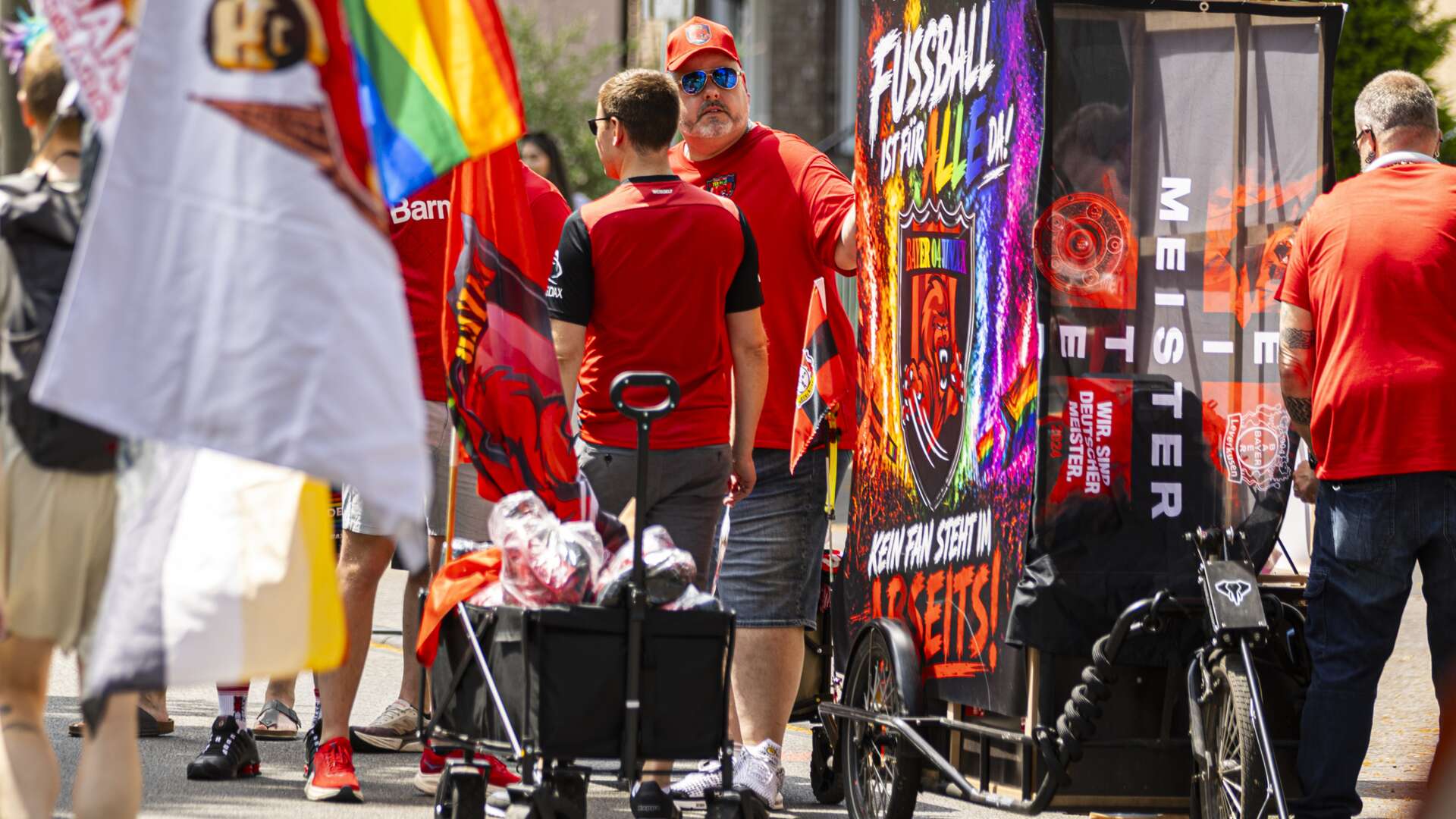 Bayer 04 auf der Pride in Leverkusen