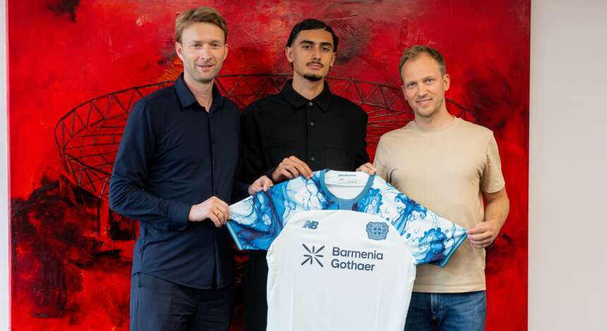 Kenan Doganay mit Simon Rolfes und Kim Falkenberg
