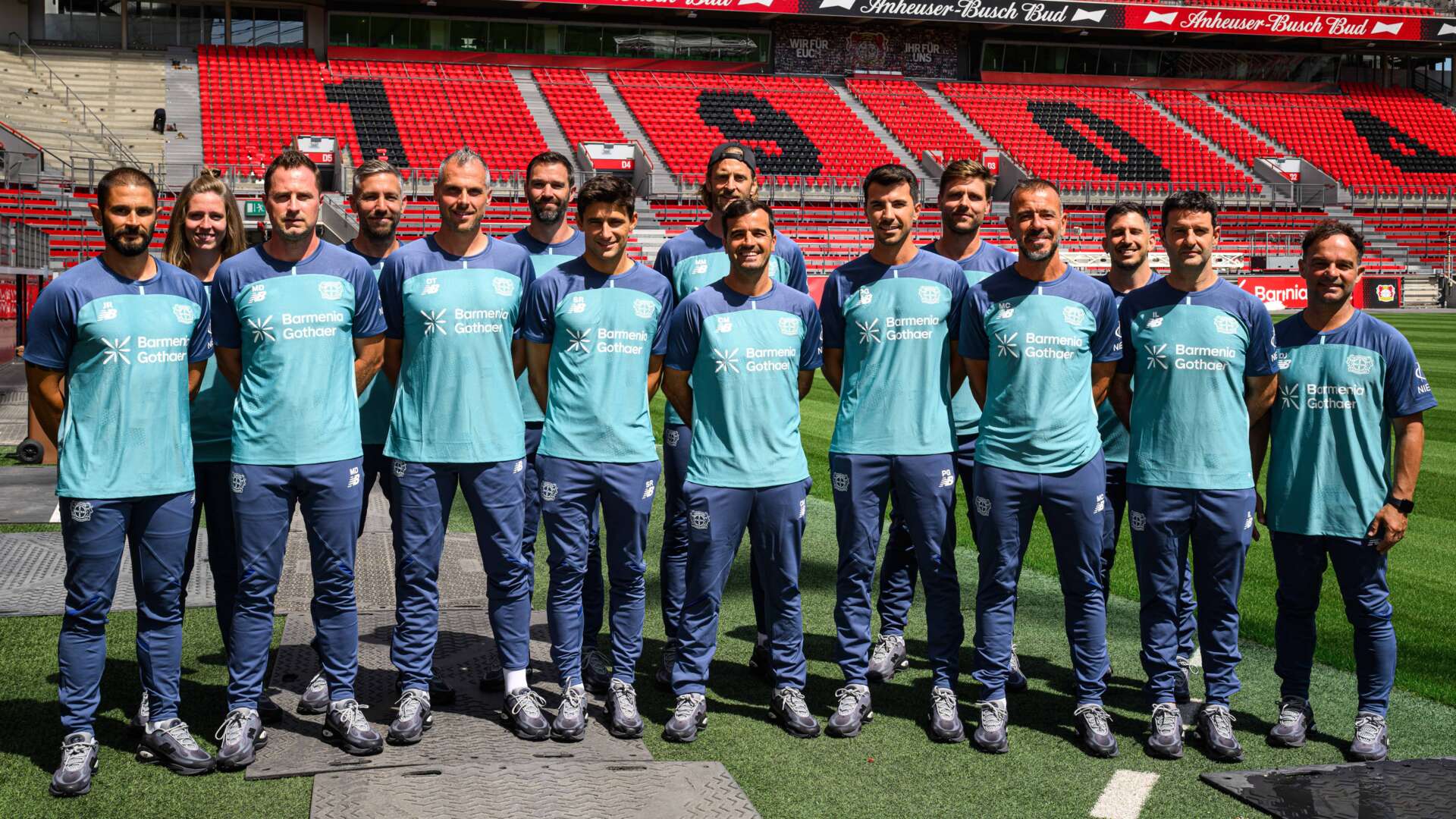 Das Trainerteam um Chefcoach Carles Martínez