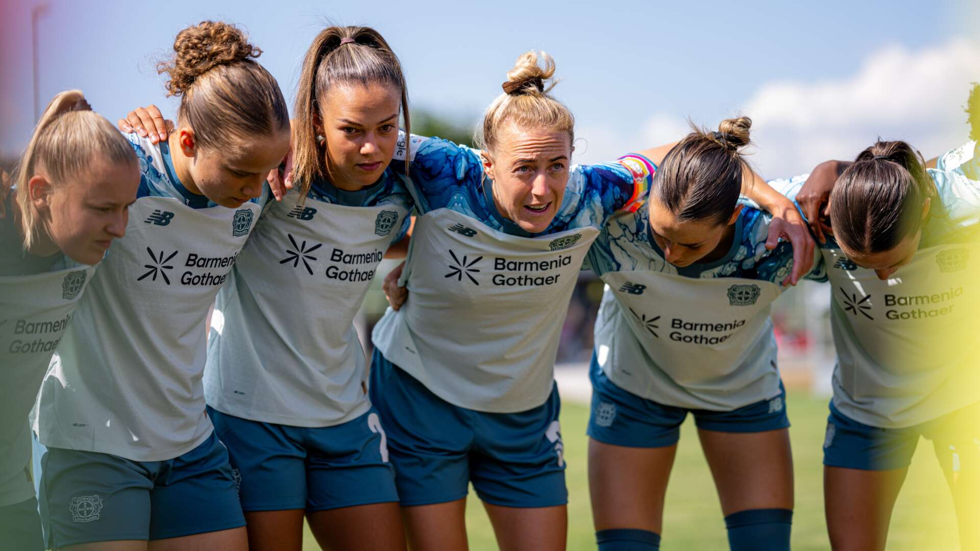 Carolin Simon schwört das Team ein
