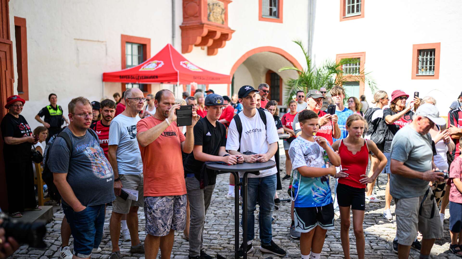 Fan-Treff im Schloss Blankenhain im Trainingslager im Weimarer Land