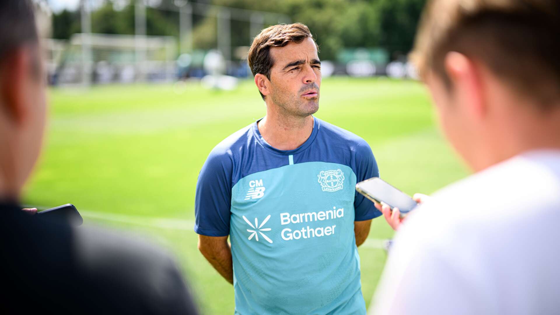 Medienrunde mit Cheftrainer Carles Martínez