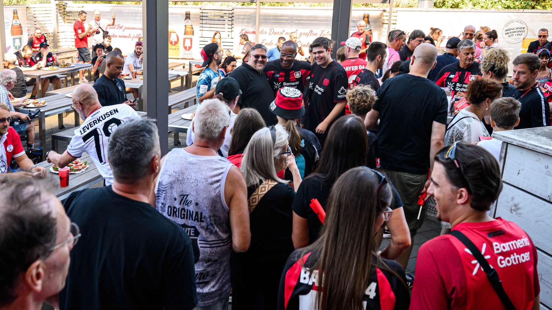 Legendenbrunch mit Paulo Sergio im Biergarten