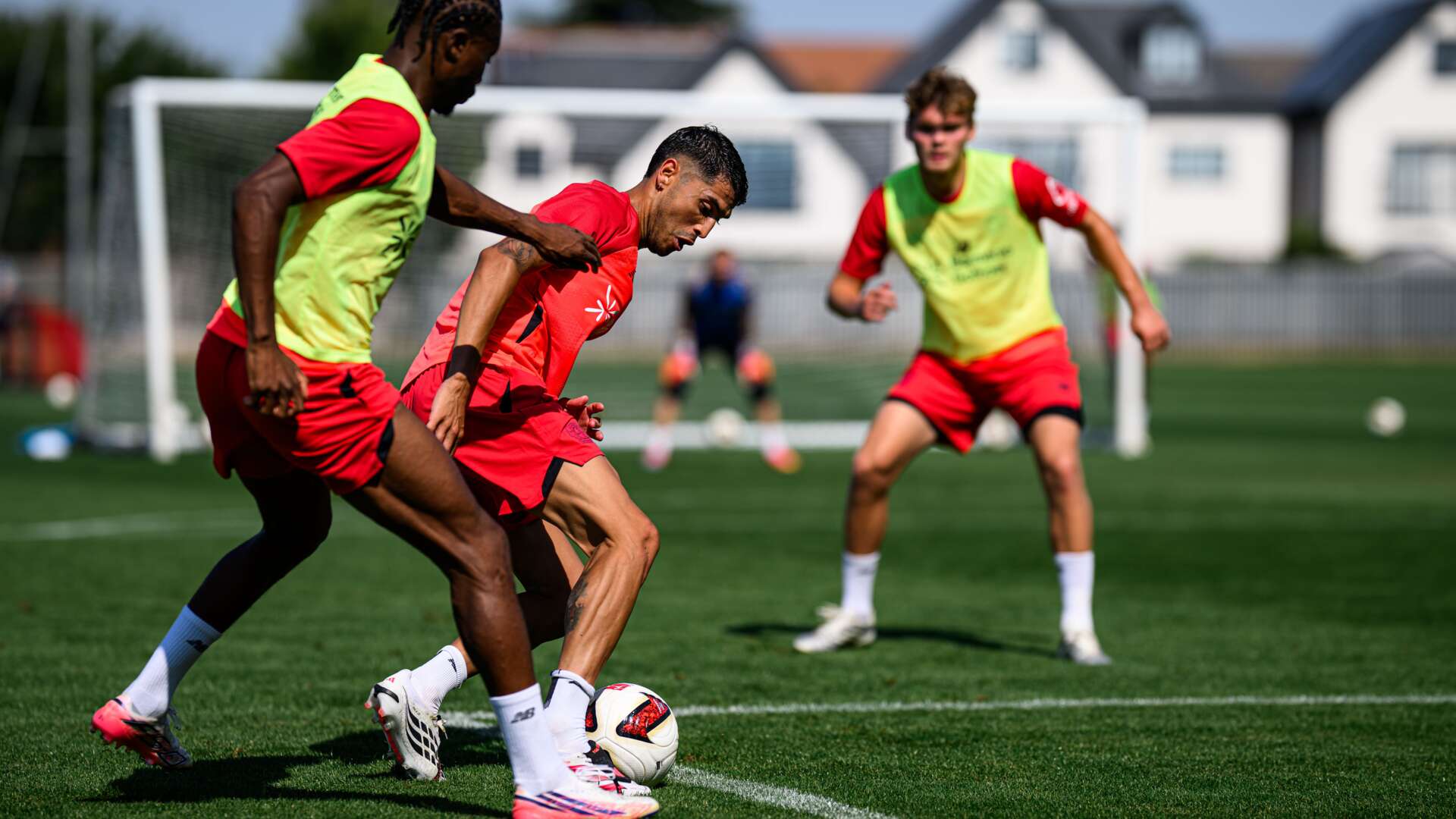 Exequiel Palacios  im Training in Nottingham