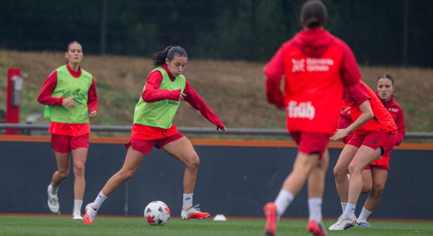 Loreen Bender am Ball