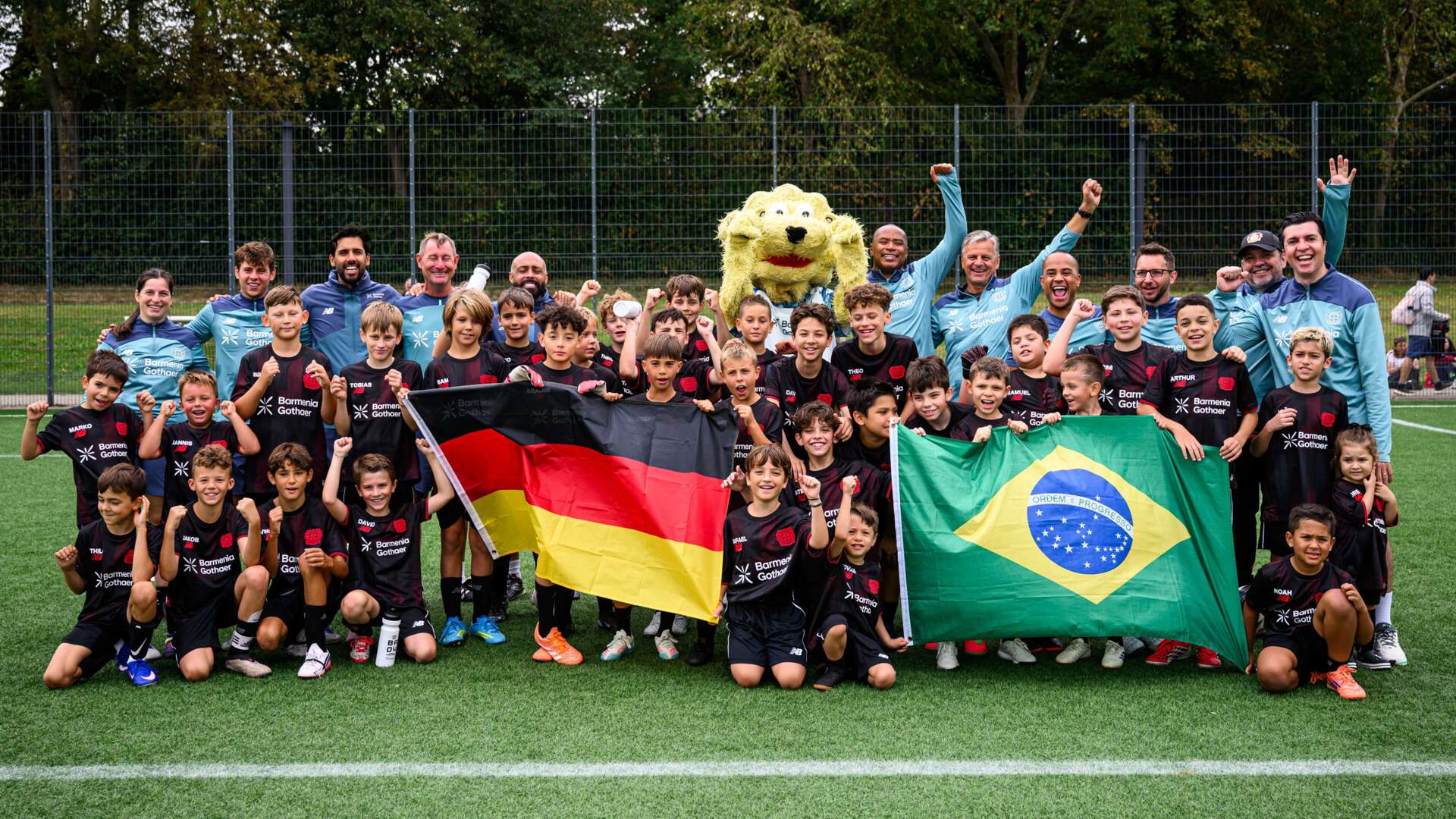 Die Bayer 04 Football Academy São Paulo zu Gast in Leverkusen