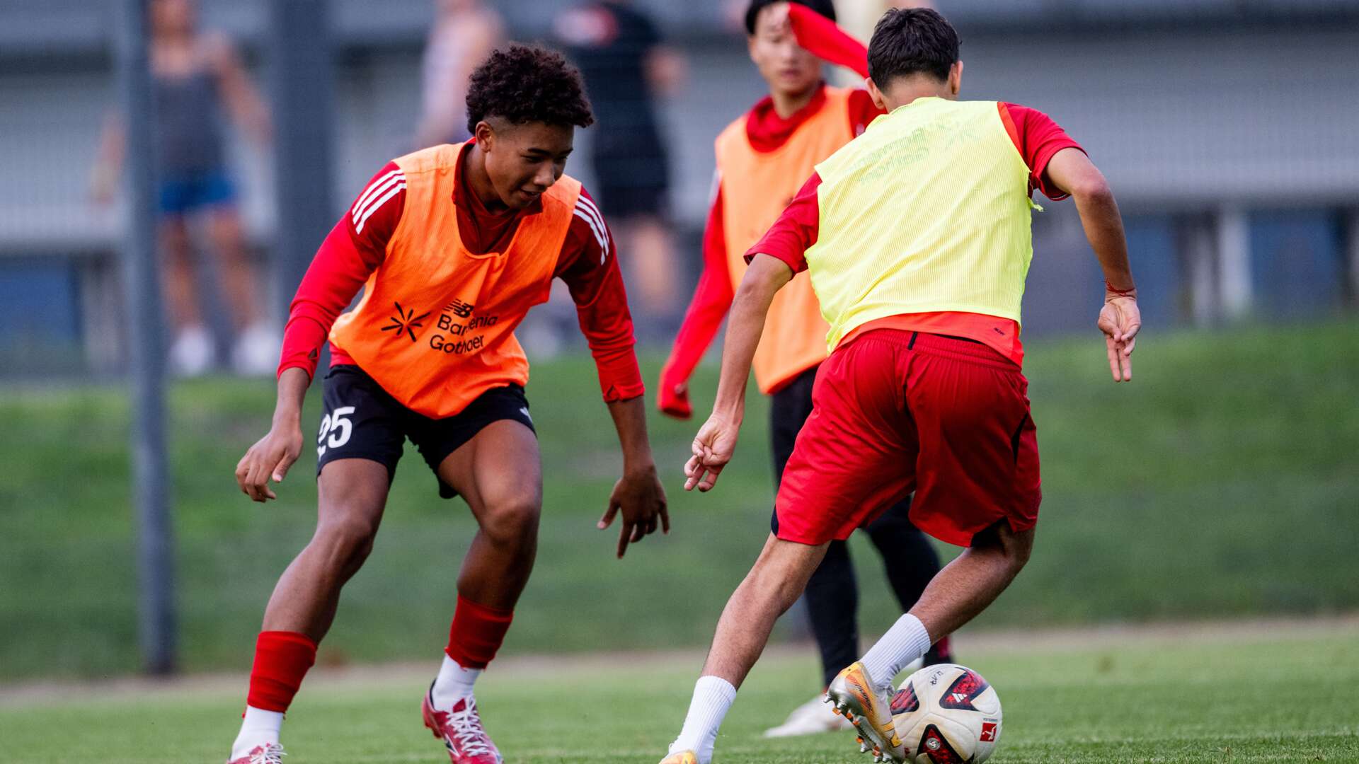 Gemeinsames Training der U17 mit dem japanischen U17-Auswahlteam