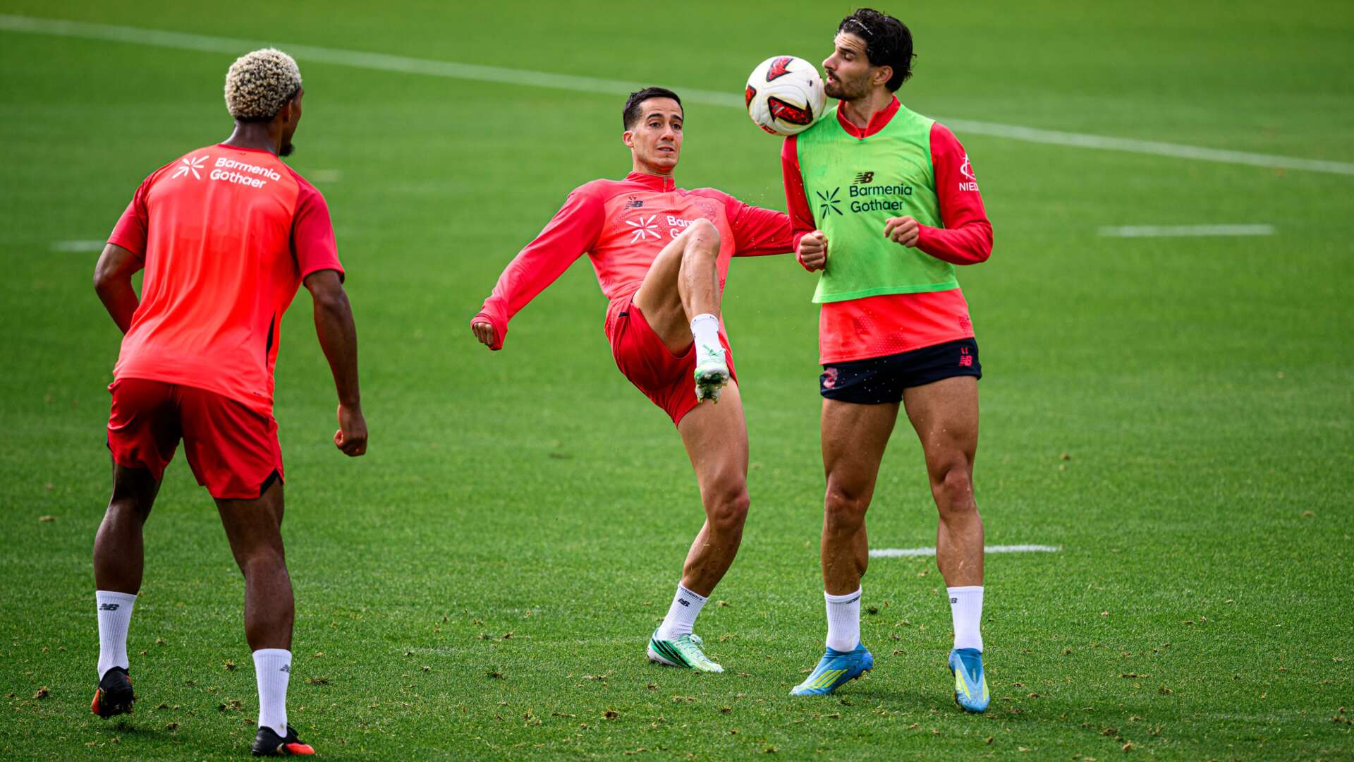 Loic Badé, Lucas Vázquez und Martin Terrier