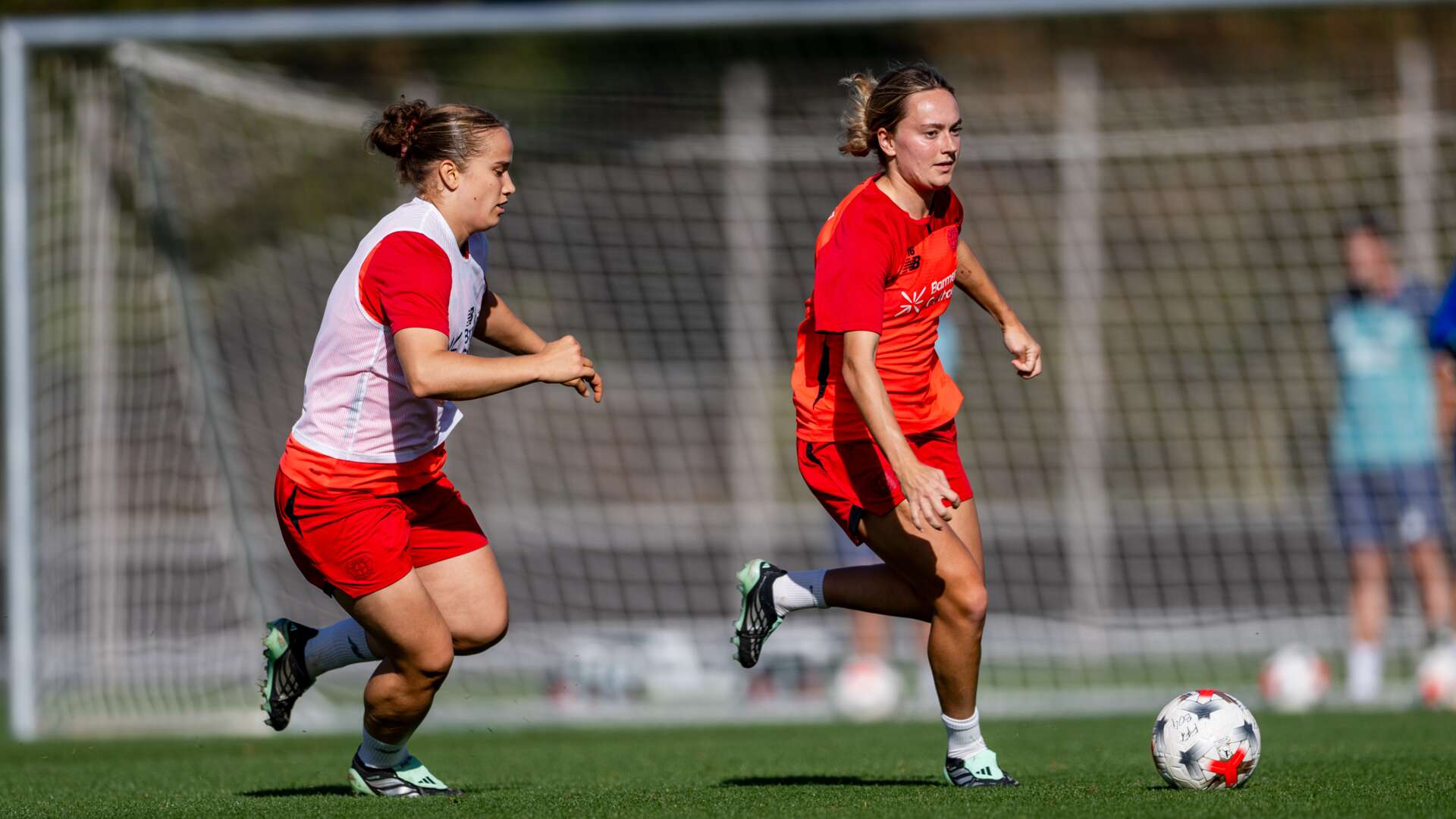 Sofie Zdebel am Ball