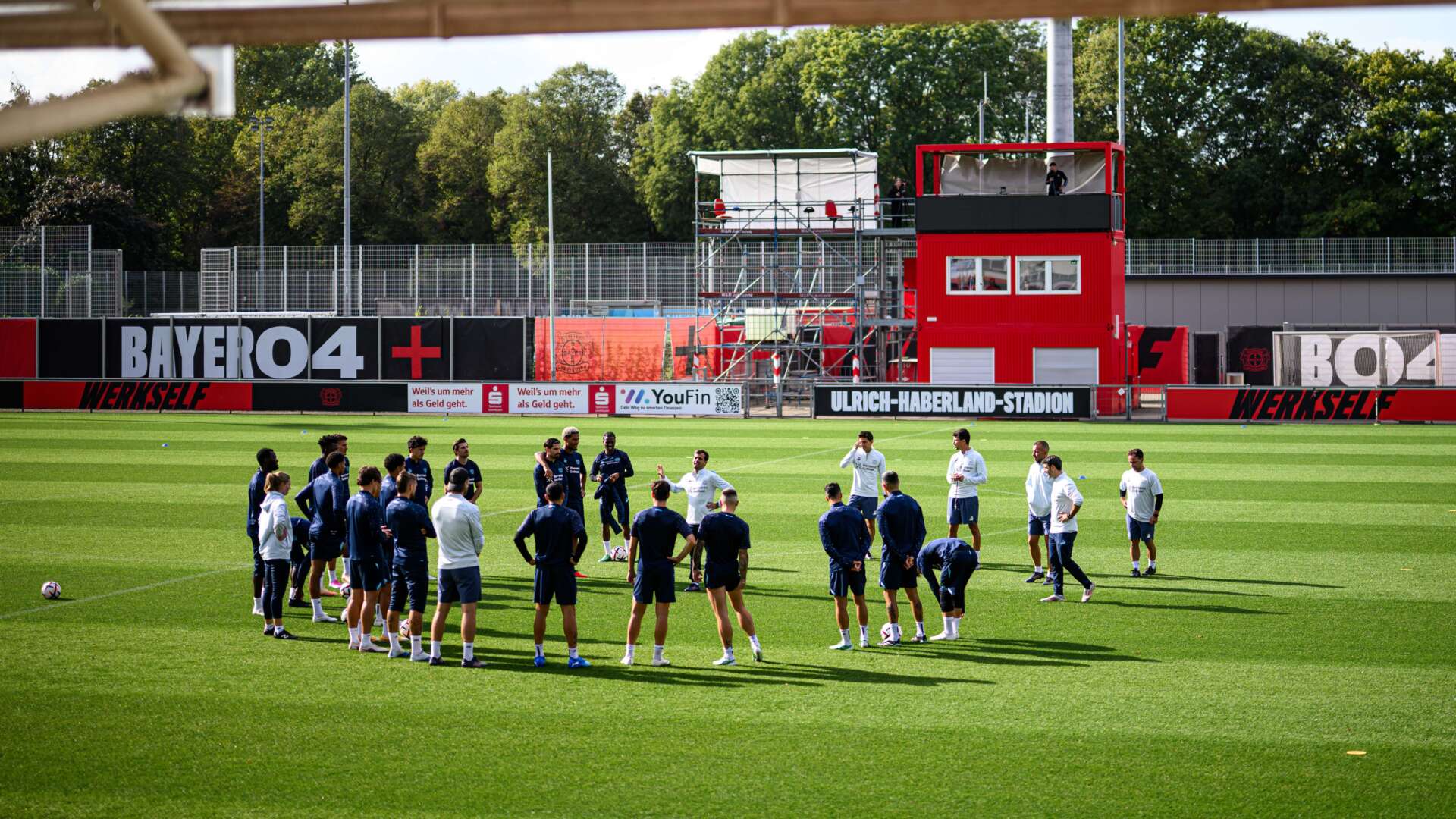 Die Werkself vor #LPOB04