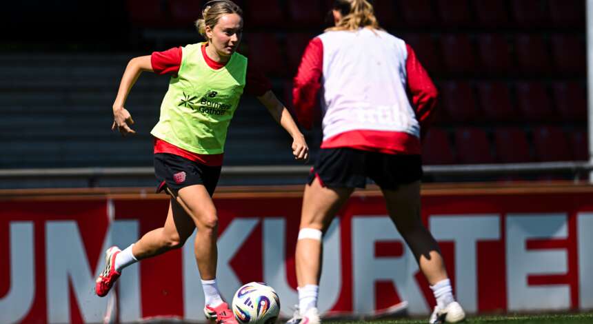 Sofie Zdebel am Ball