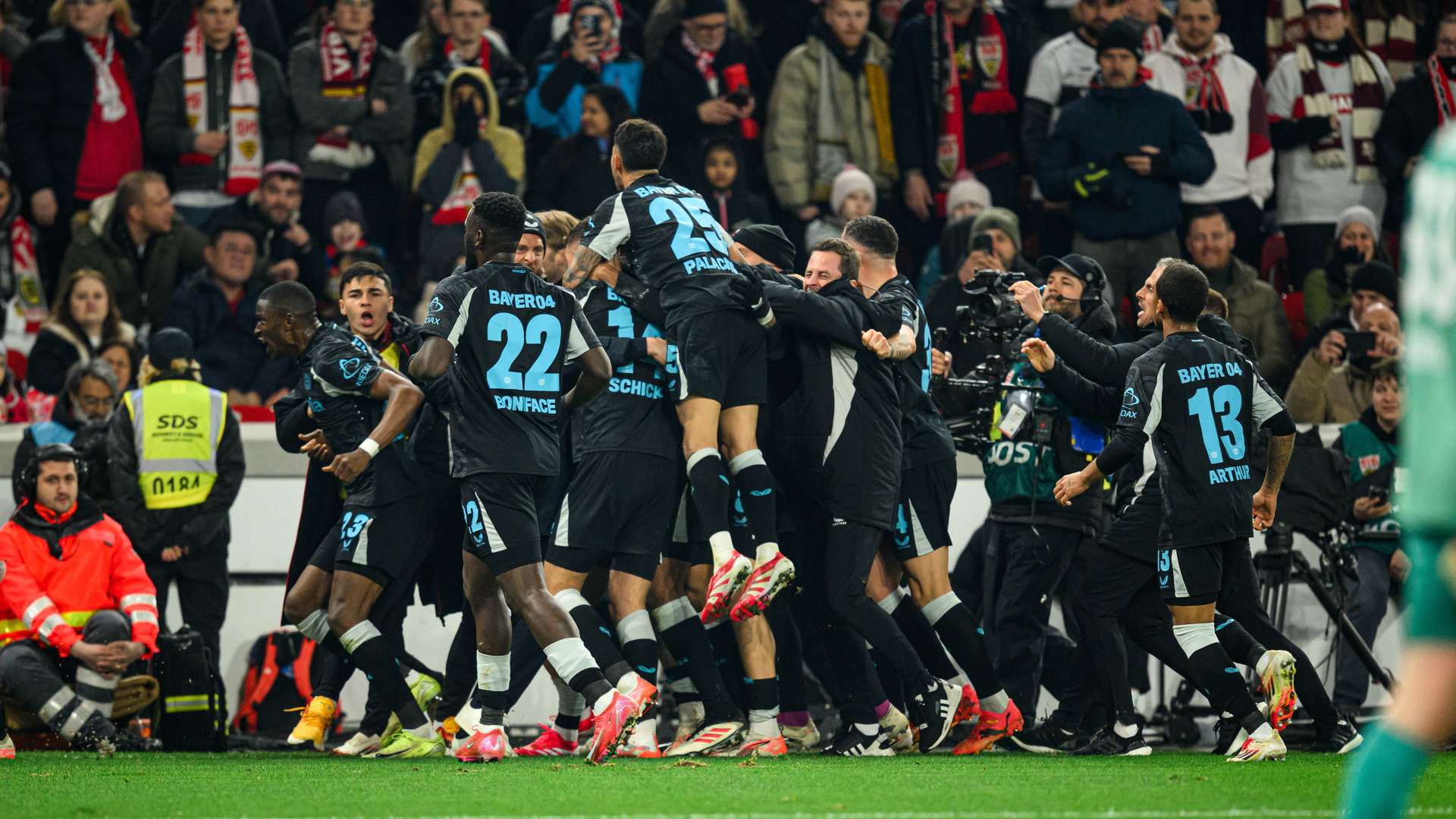 Bayer 04