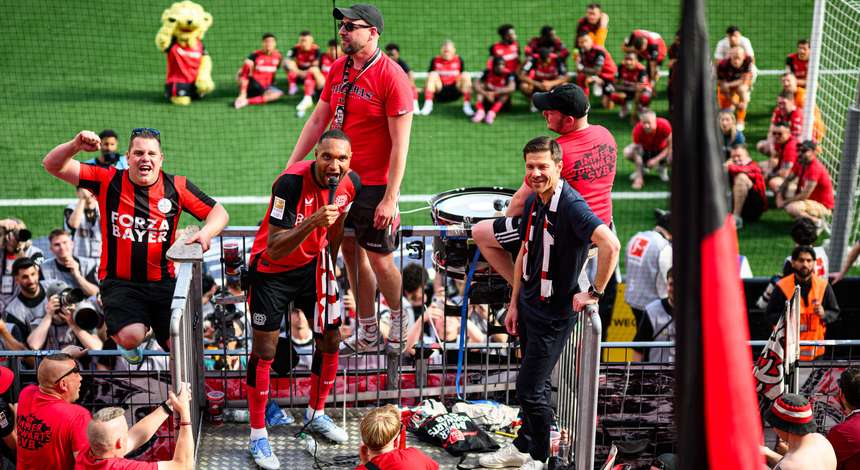 Bayer 04