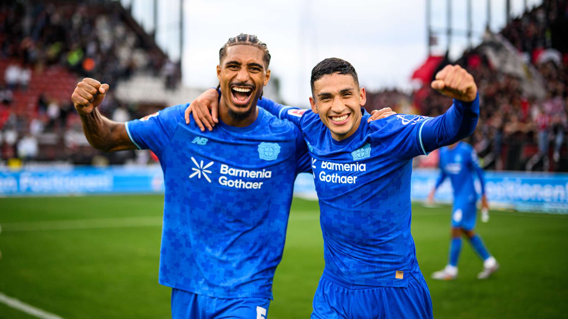 Loïc Badé und Ezequiel Fernández