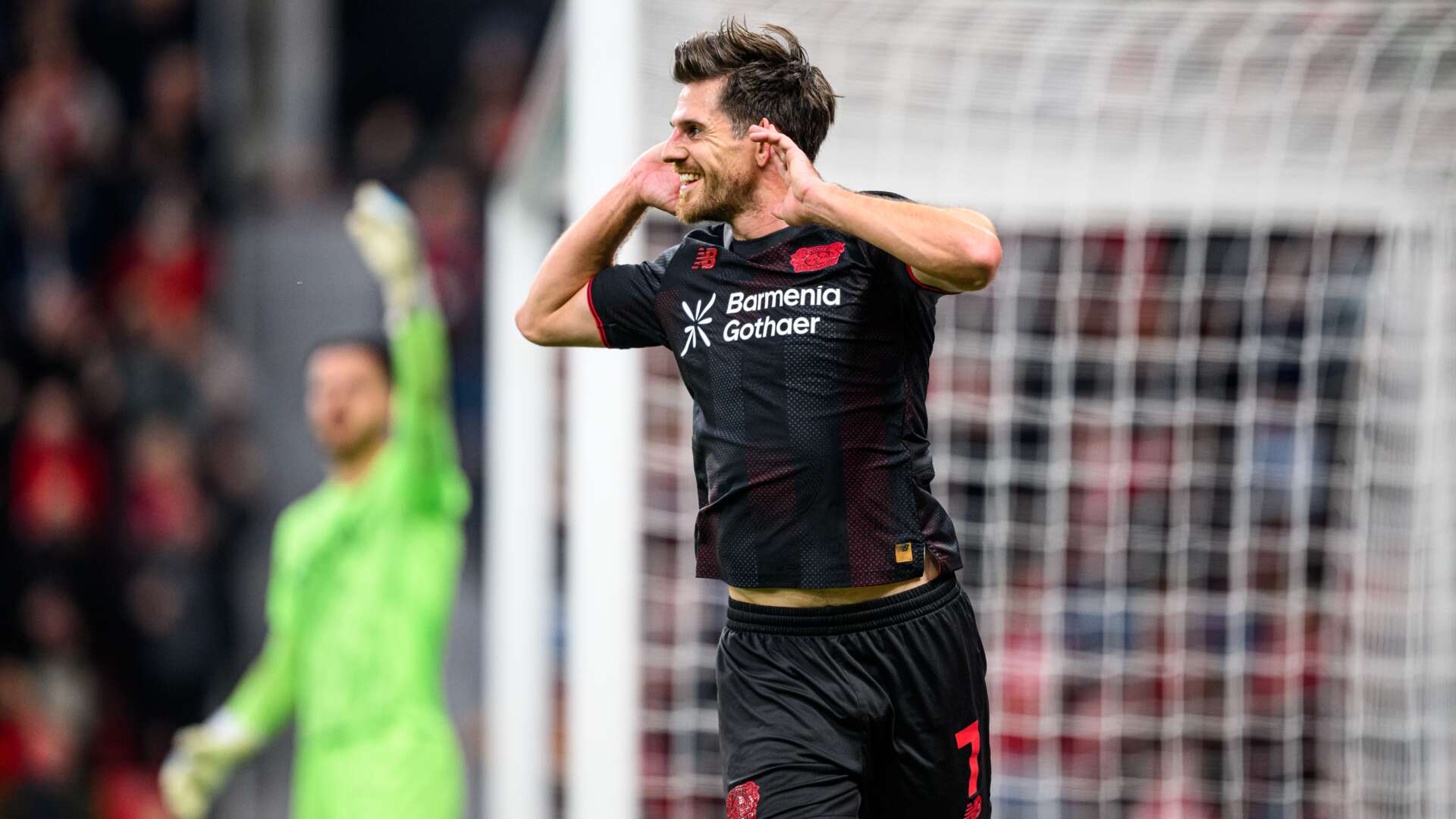 Jonas Hofmann bejubelt das 2:0