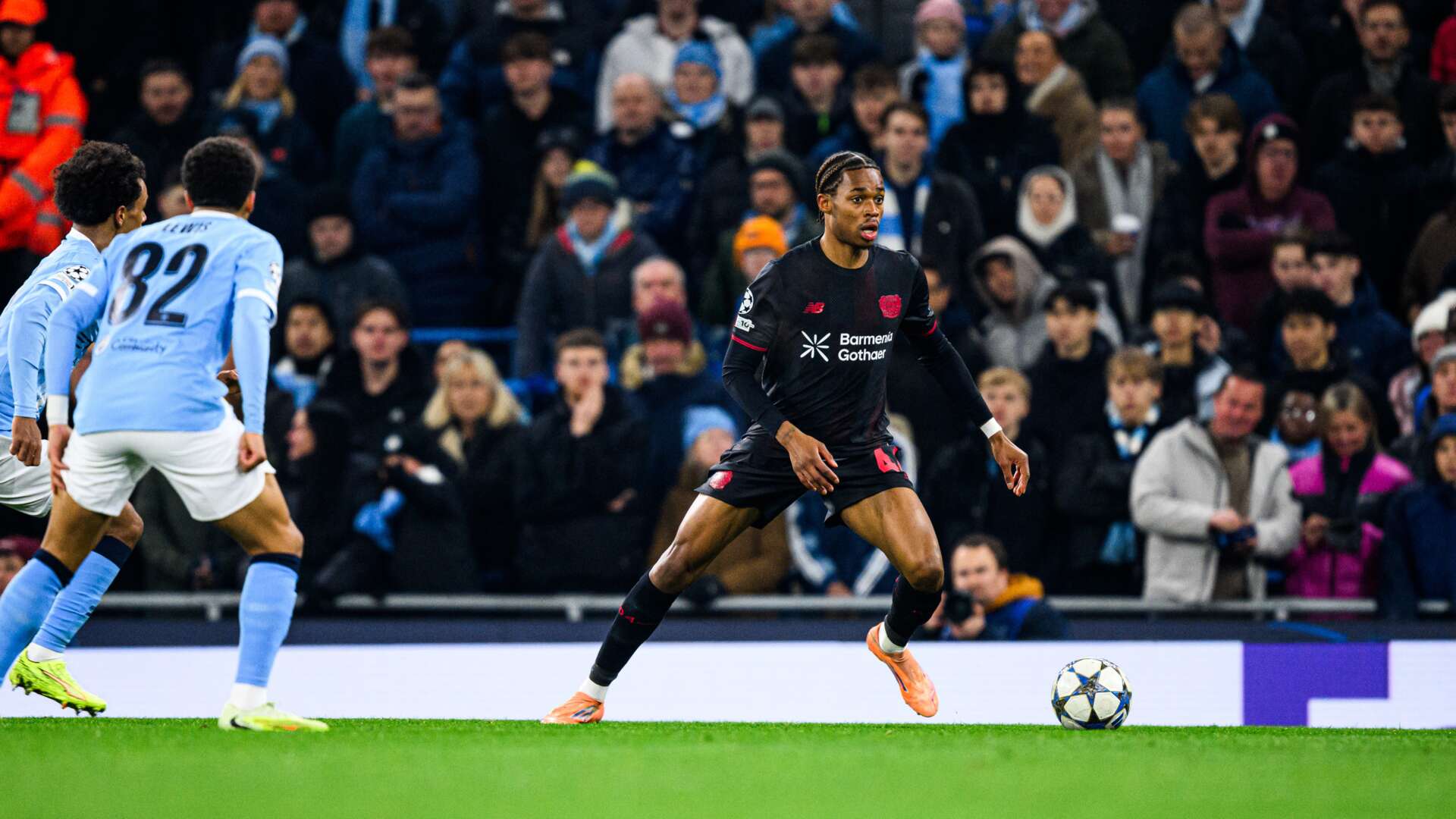 Jeanuel Belocian am Ball