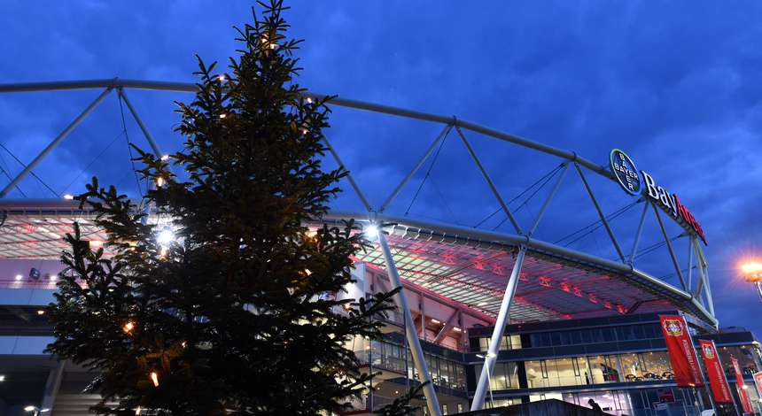 Weihnachtliche BayArena