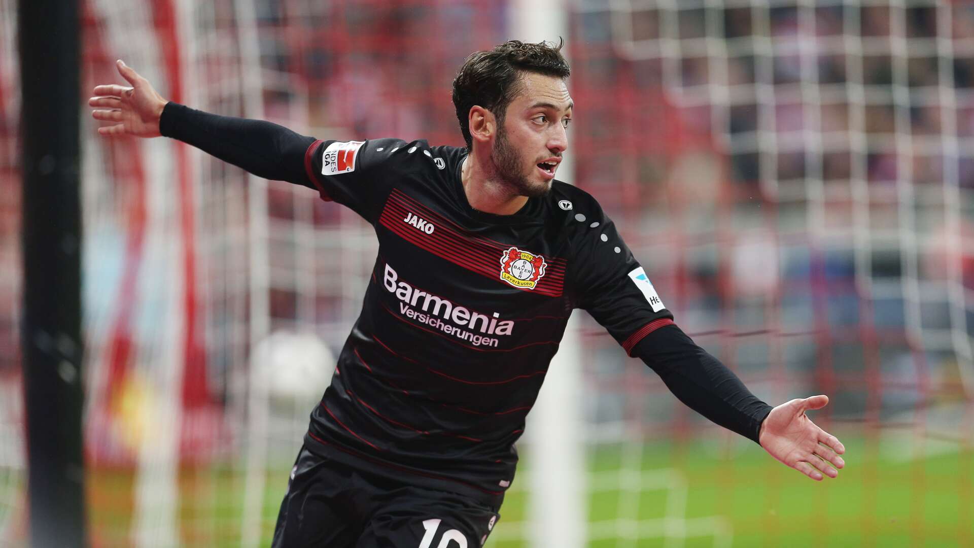 Hakan Calhanoglu