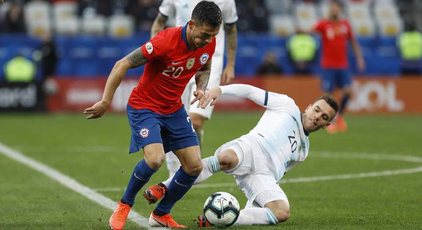 crop_Copa_America_2019_Chile_vs_Argentinien.jpg