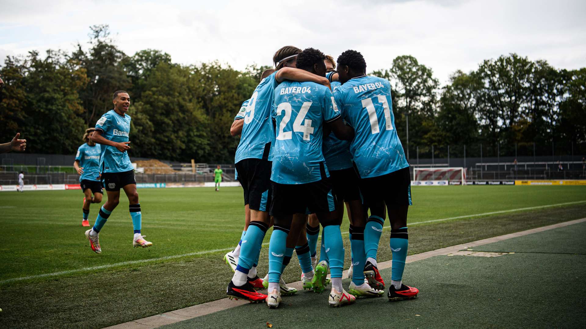 U17 jubelt in Köln