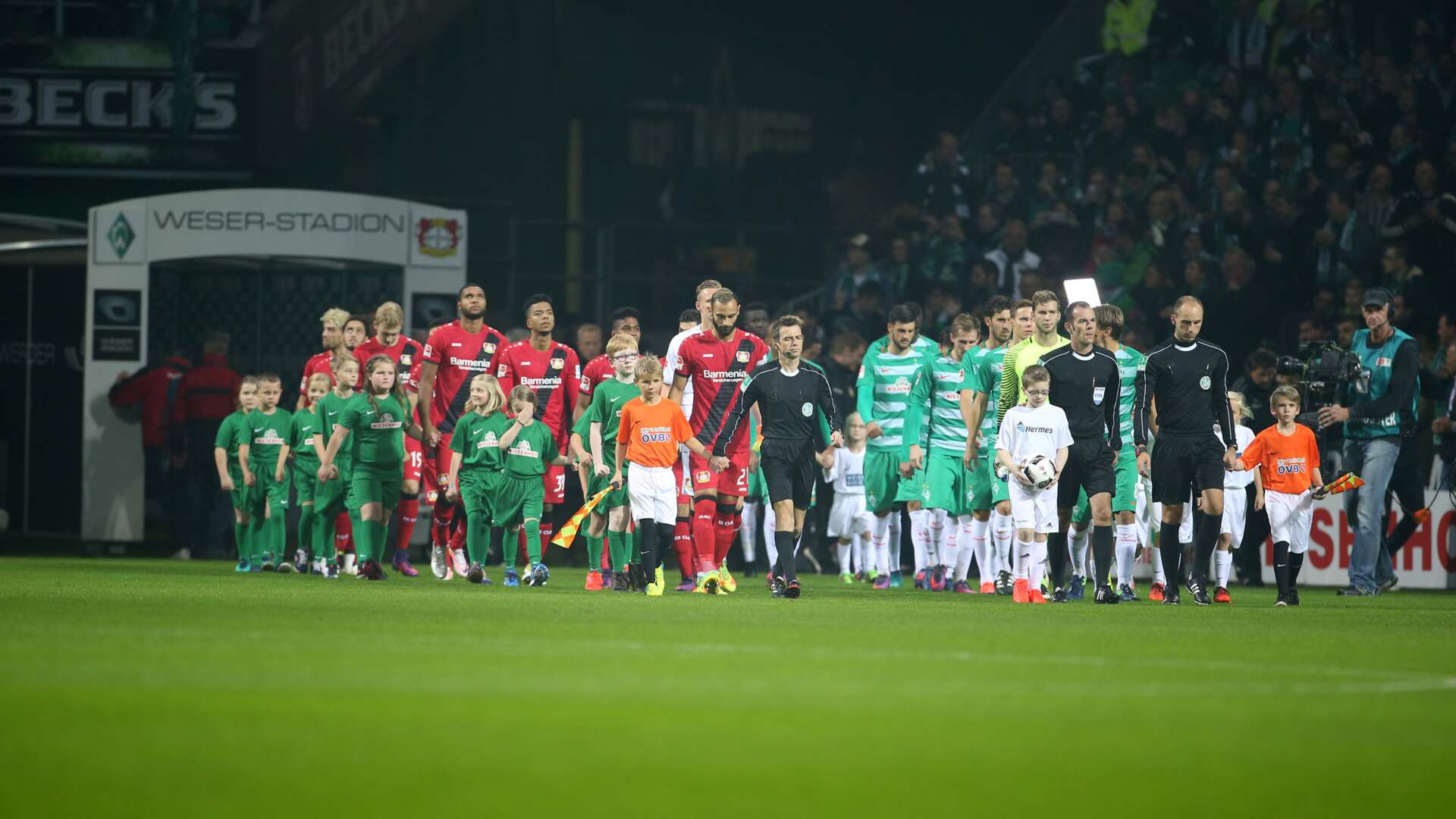 Werder Bremen und Bayer 04 Leverkusen