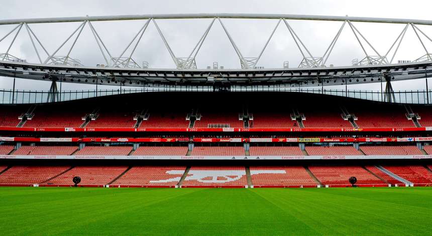 crop_Emirates_Stadium.jpg