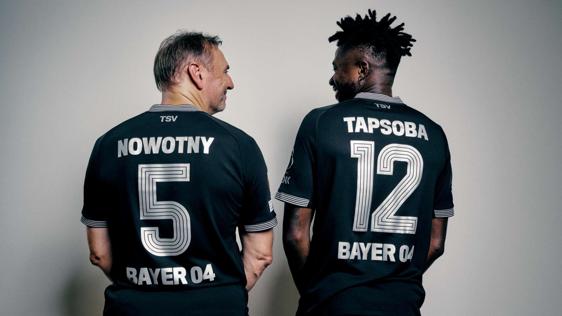 Das Europapokal-Trikot 2026/27 von Bayer 04
