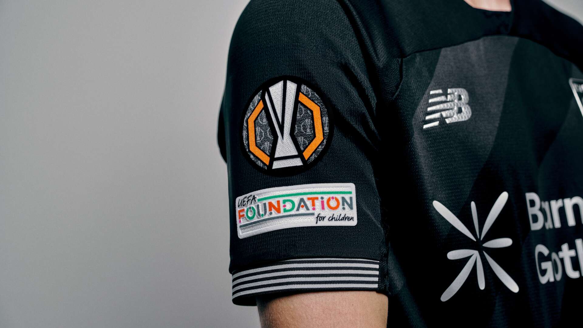 Das Europapokal-Trikot 2026/27 von Bayer 04