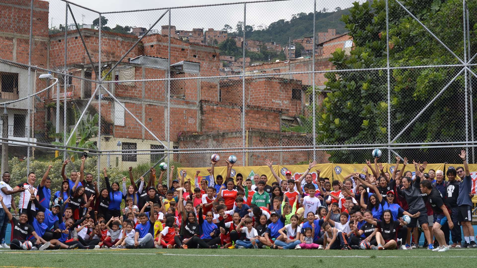 crop_Football_Club_Social_Alliance_Kolumbien_B04_11.jpg