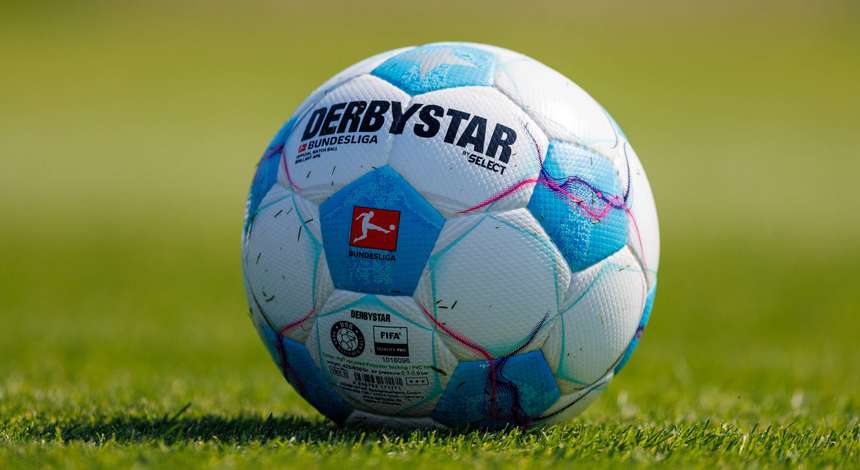 crop_Fussball_Bundesligasaison_202425.jpg