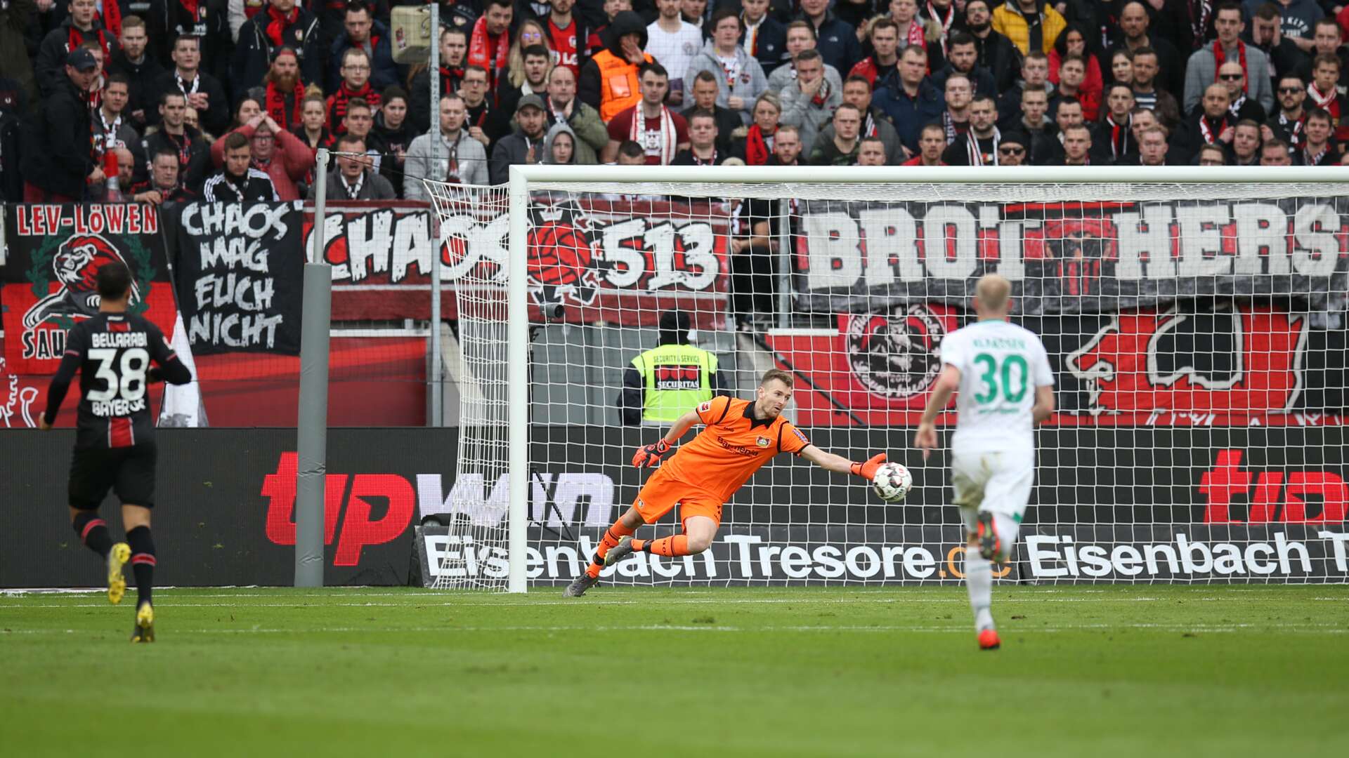 Lukas Hradecky