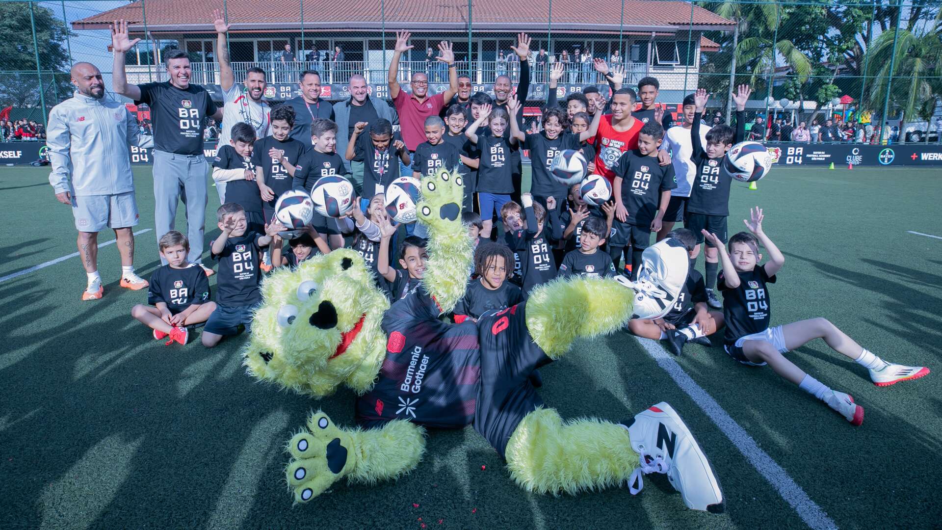 Bayer 04 in Brasilien