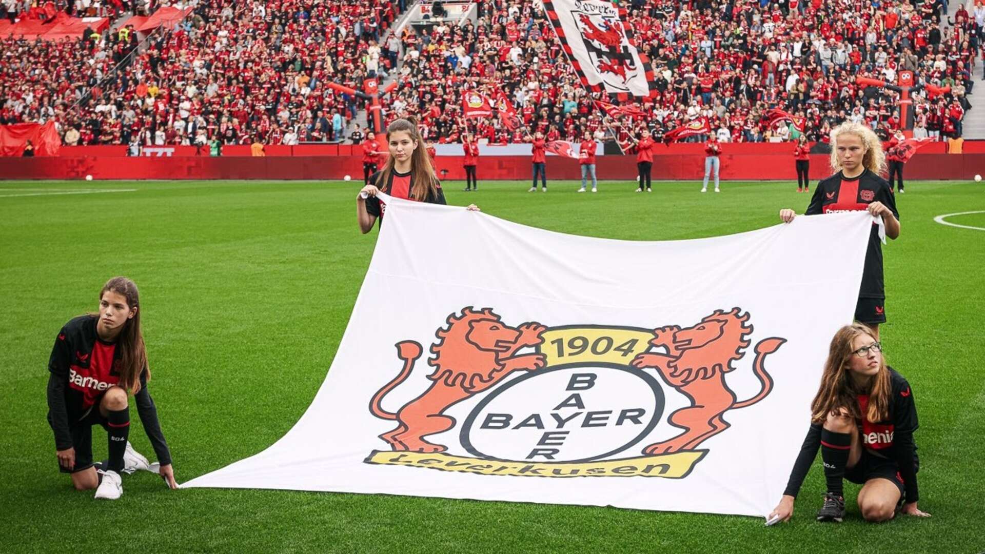 Bannerträger des Löwenclubs