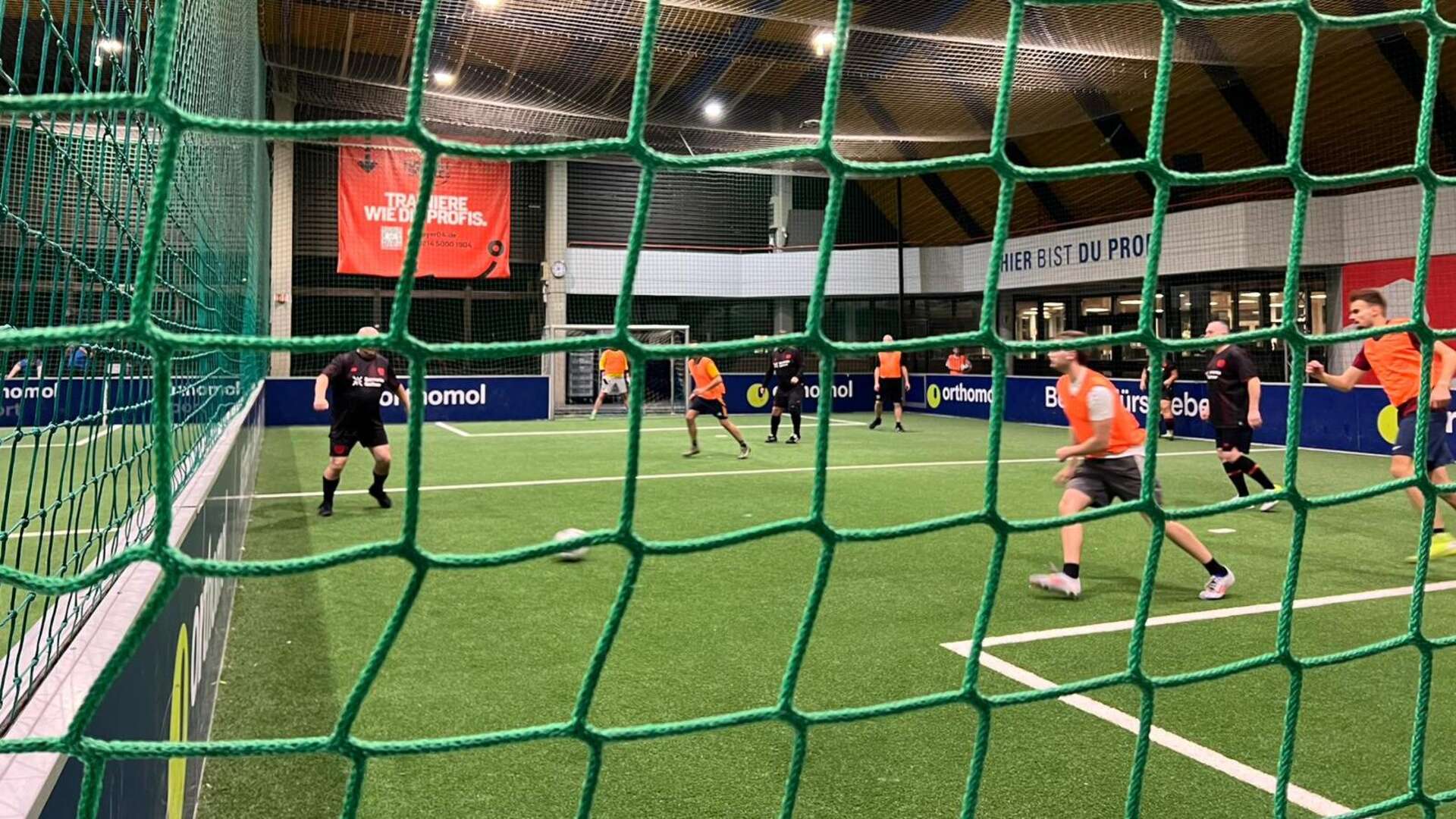 Mitglieder-Weihnachts-Kick