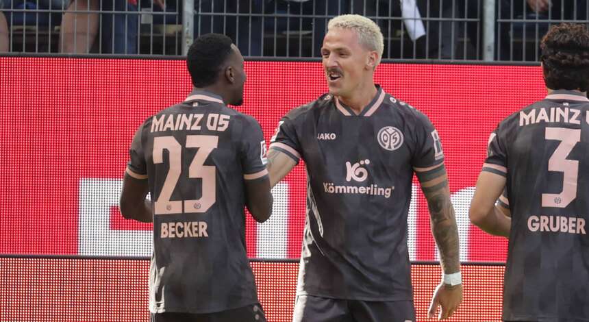 Sheraldo Becker und Phillip Tietz
