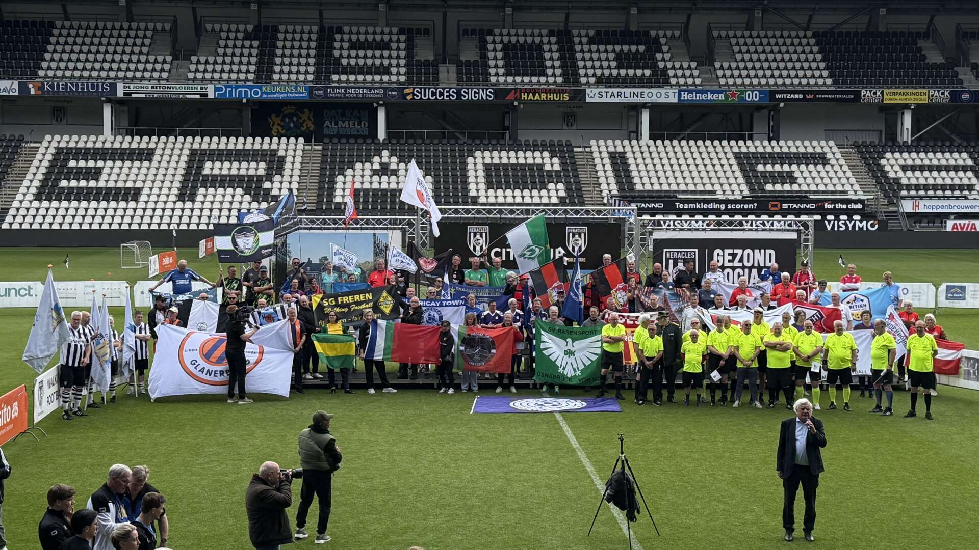 Silberlöwen beim Turnier in Almelo