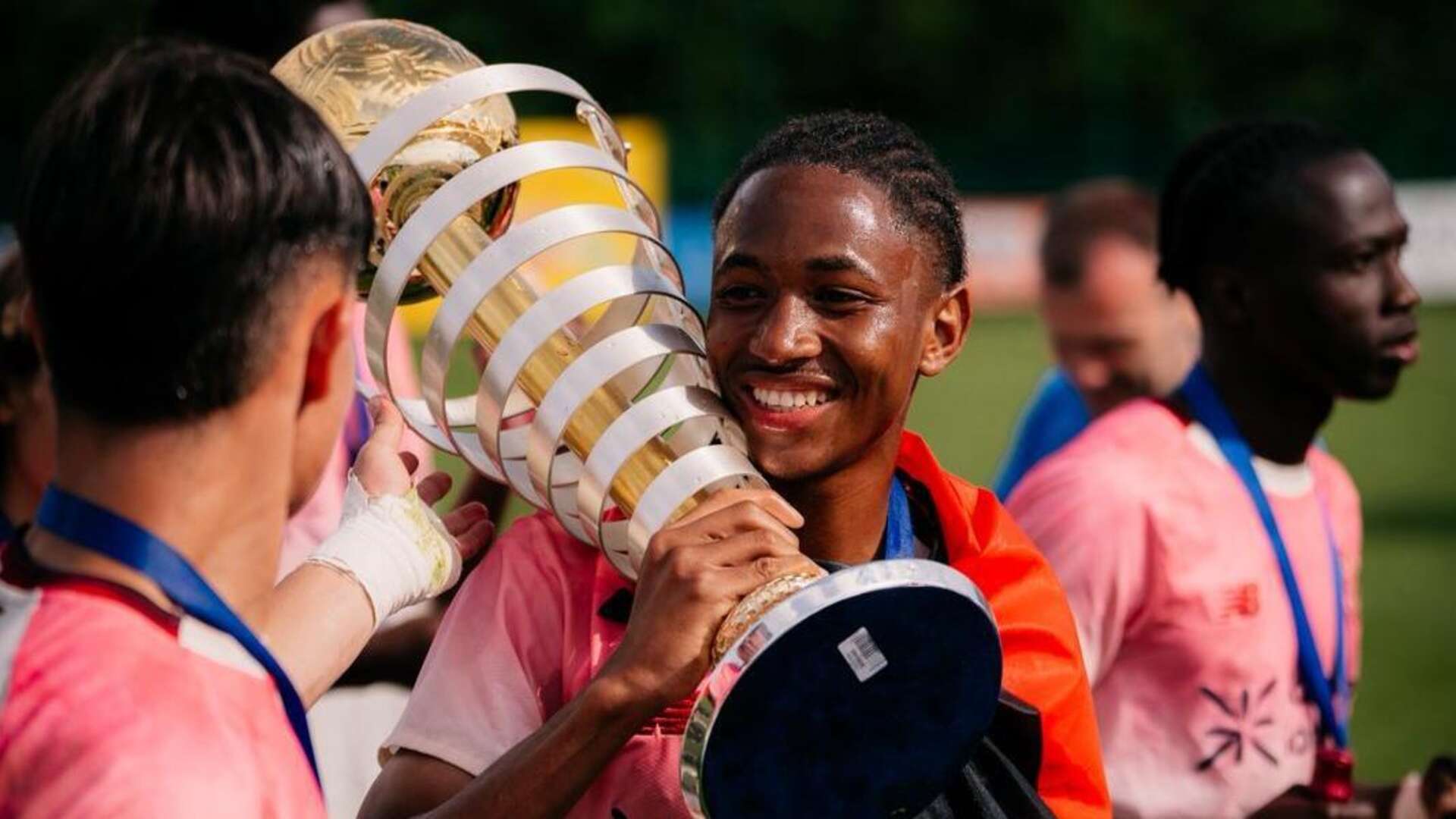 U15 gewinnt De-Bruyne-Turnier in Belgien